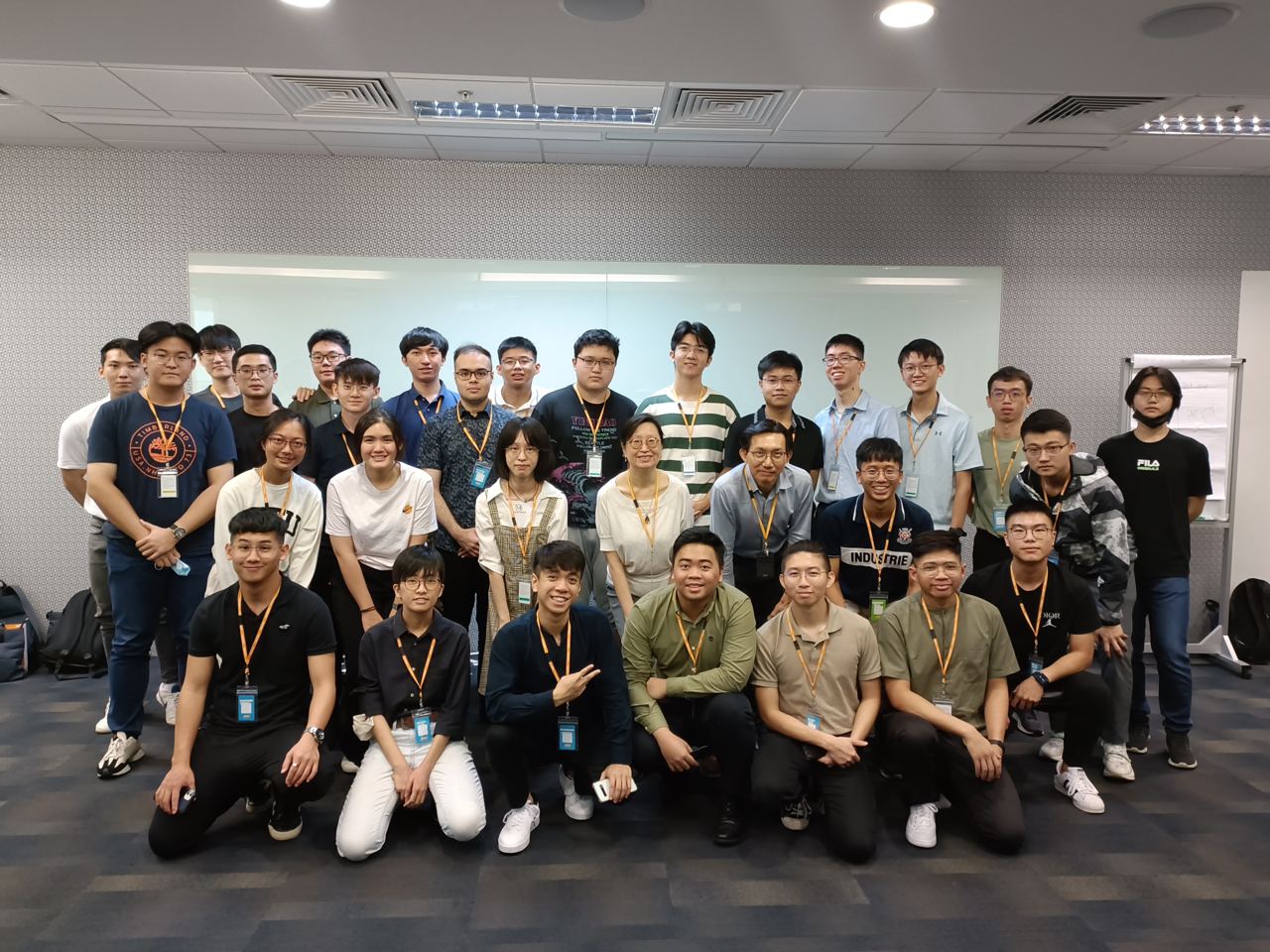 IC Layout Engineer Intern - MediaTek